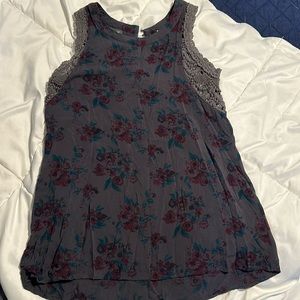 Floral charcoal gray sleeveless top